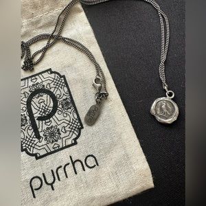 Pyrrha Necklace
